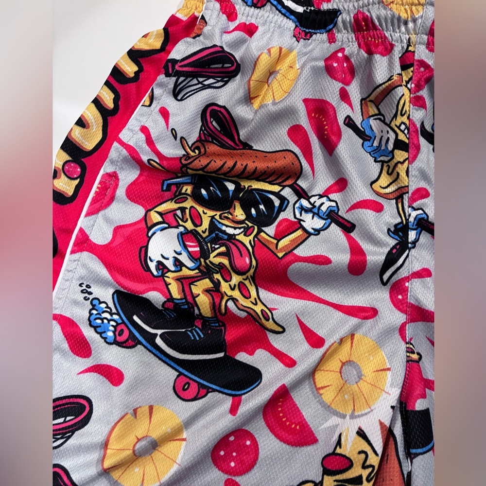 Boys LIKE NEW Flow Society Shorts sz. YXL
No tags, never worn - Picture 4 of 5